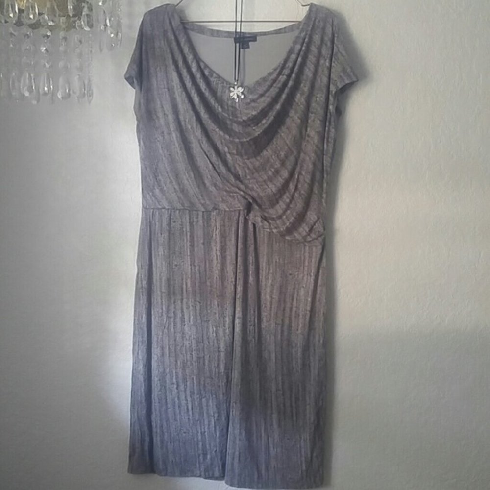 H by Halston NWOT Cowl Neck Short Sleeves Elastic Waistband Grey Shift Dress 16
